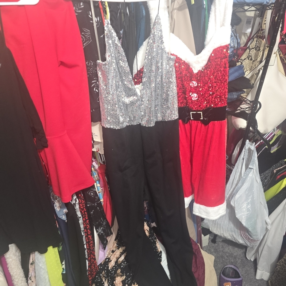 Nwt Curvy Sense 1x Sequin Halter Jumpsuit — image 5 of 7